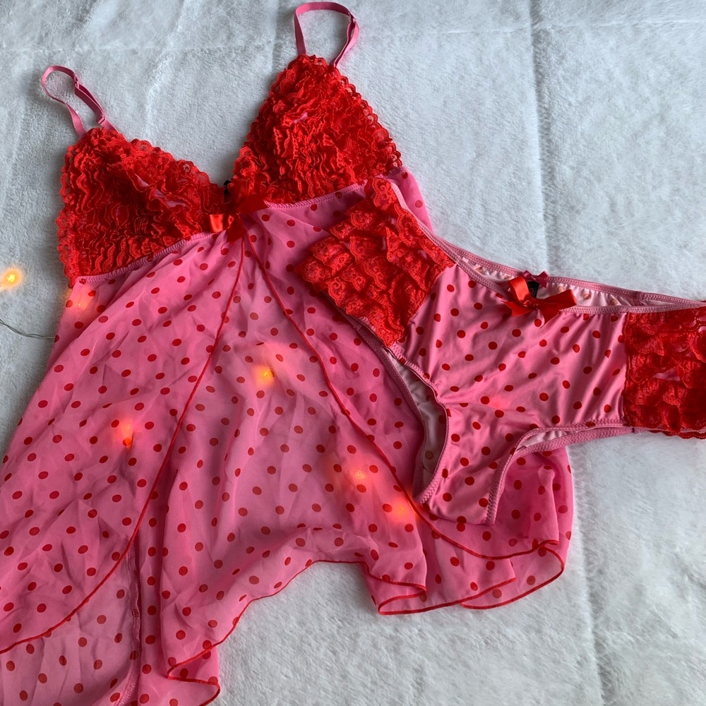 Victoria’s Secret babydoll and matching panties